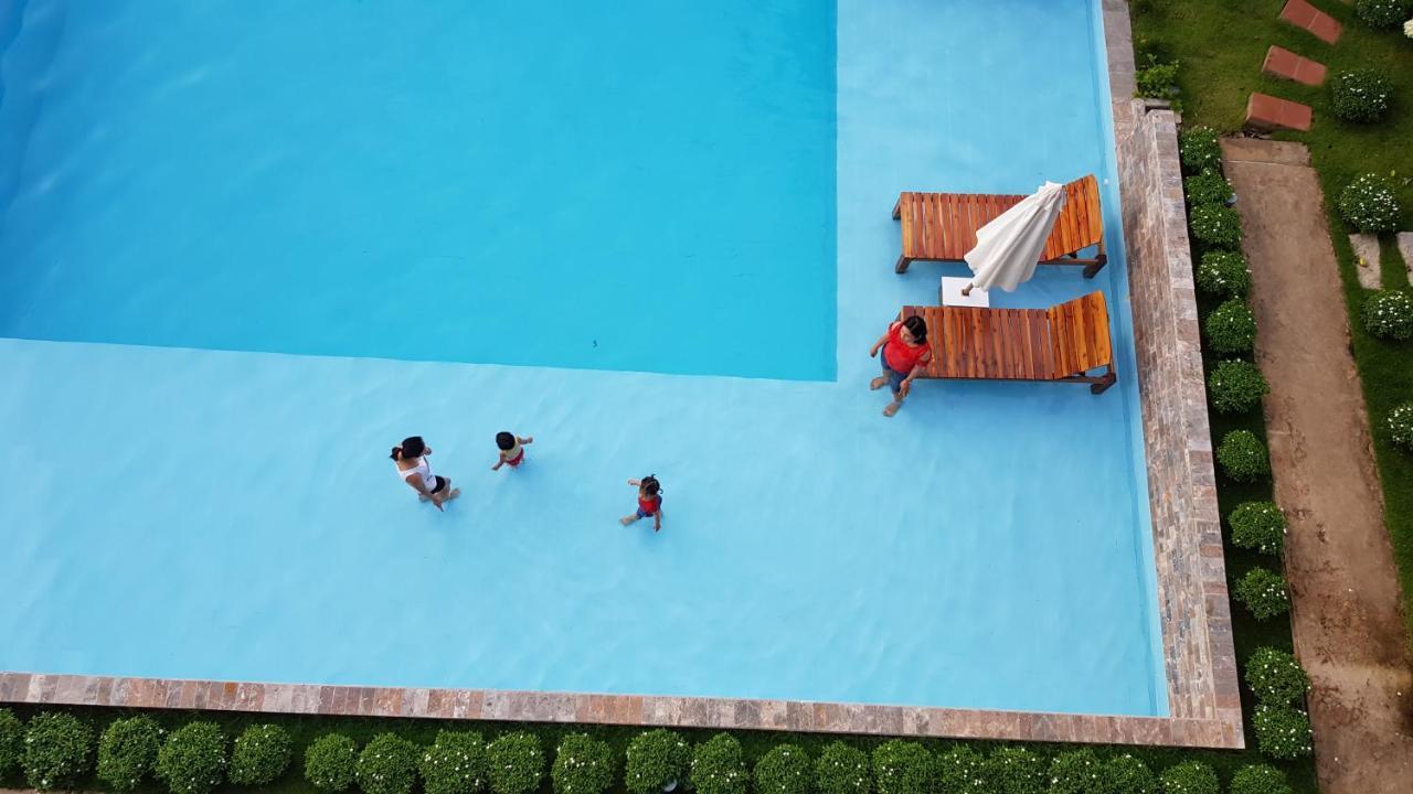 Azura Resort Дуонг-Донг Экстерьер фото