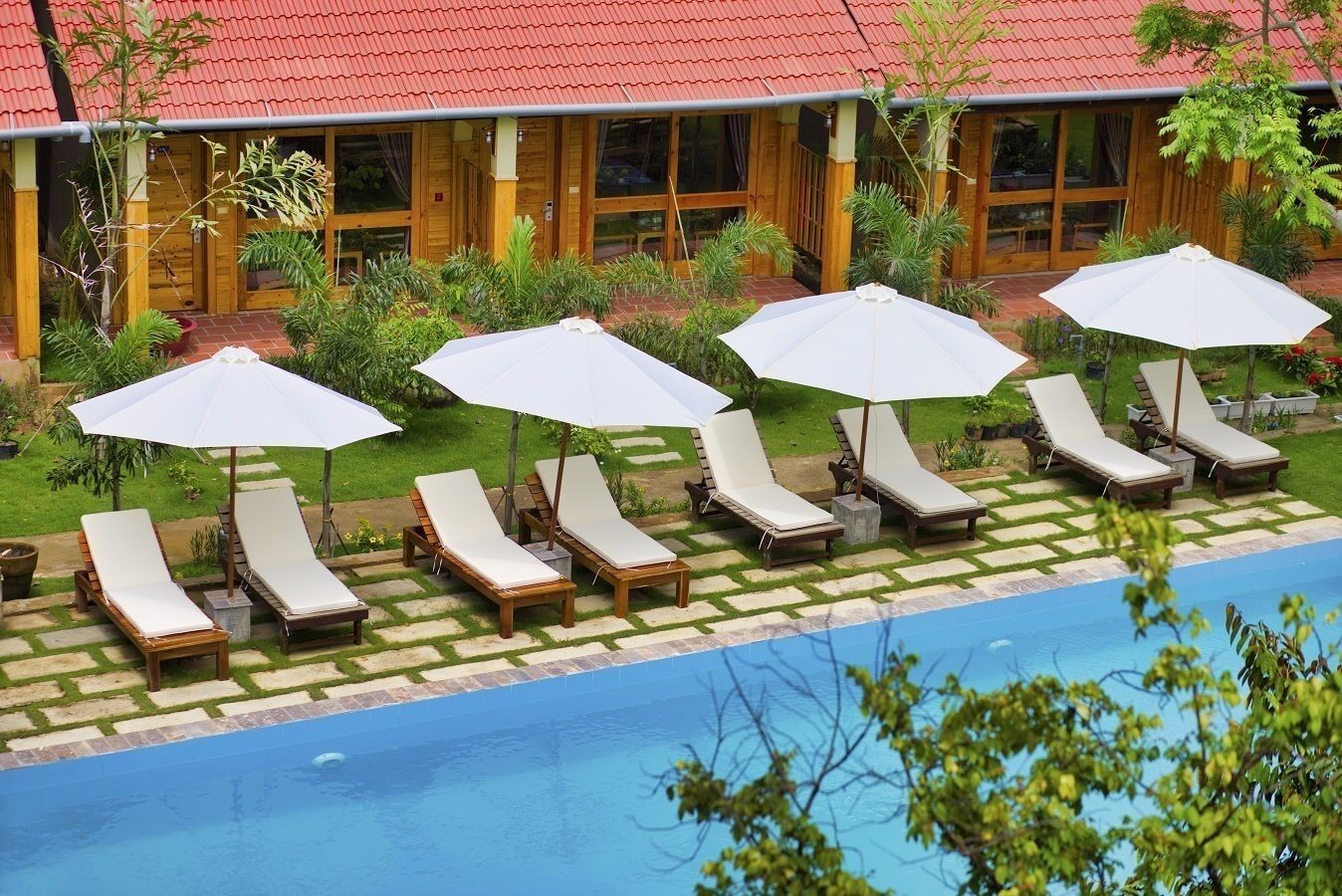 Azura Resort Дуонг-Донг Экстерьер фото